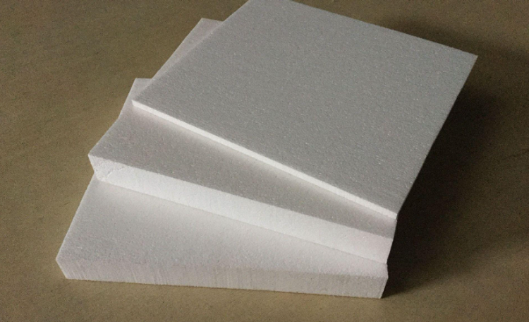 保溫巖棉板和泡沫板哪個(gè)保溫效果好